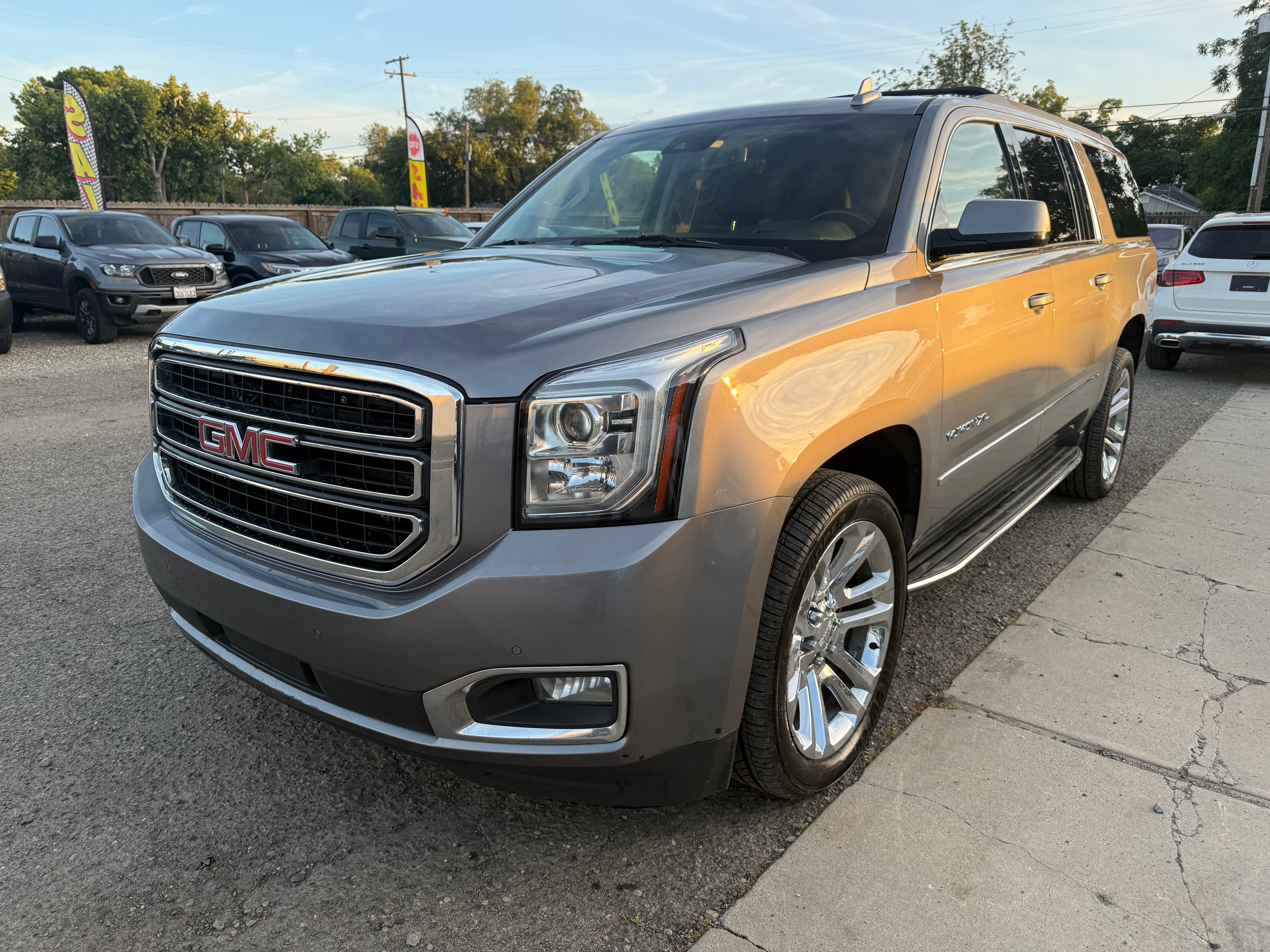 2019 GMC Yukon XL Slt Sport Utility 4D for sale at Car Genie USA