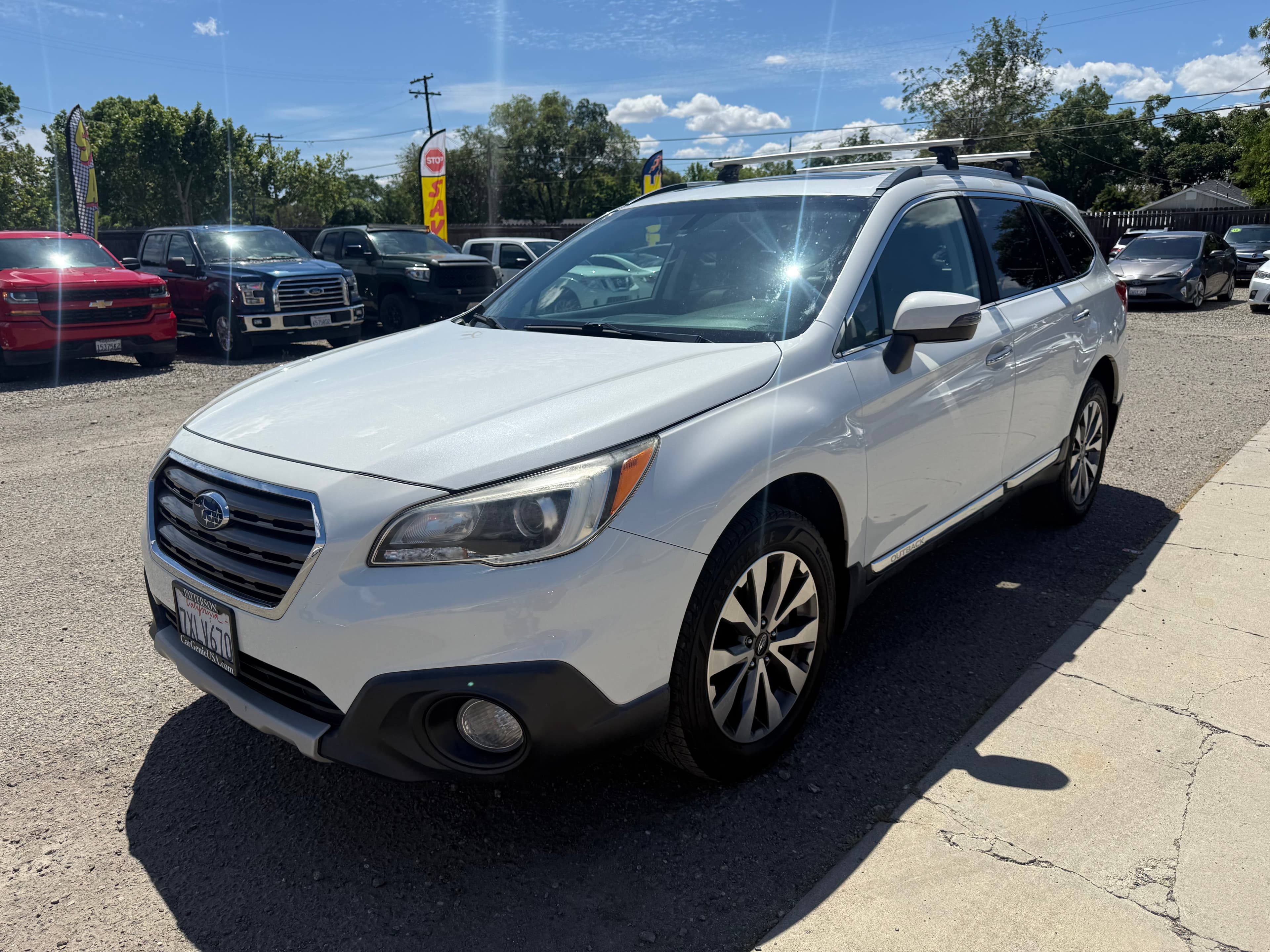 2017 Subaru Outback 3.6R Touring Wagon 4D for sale at Car Genie USA
