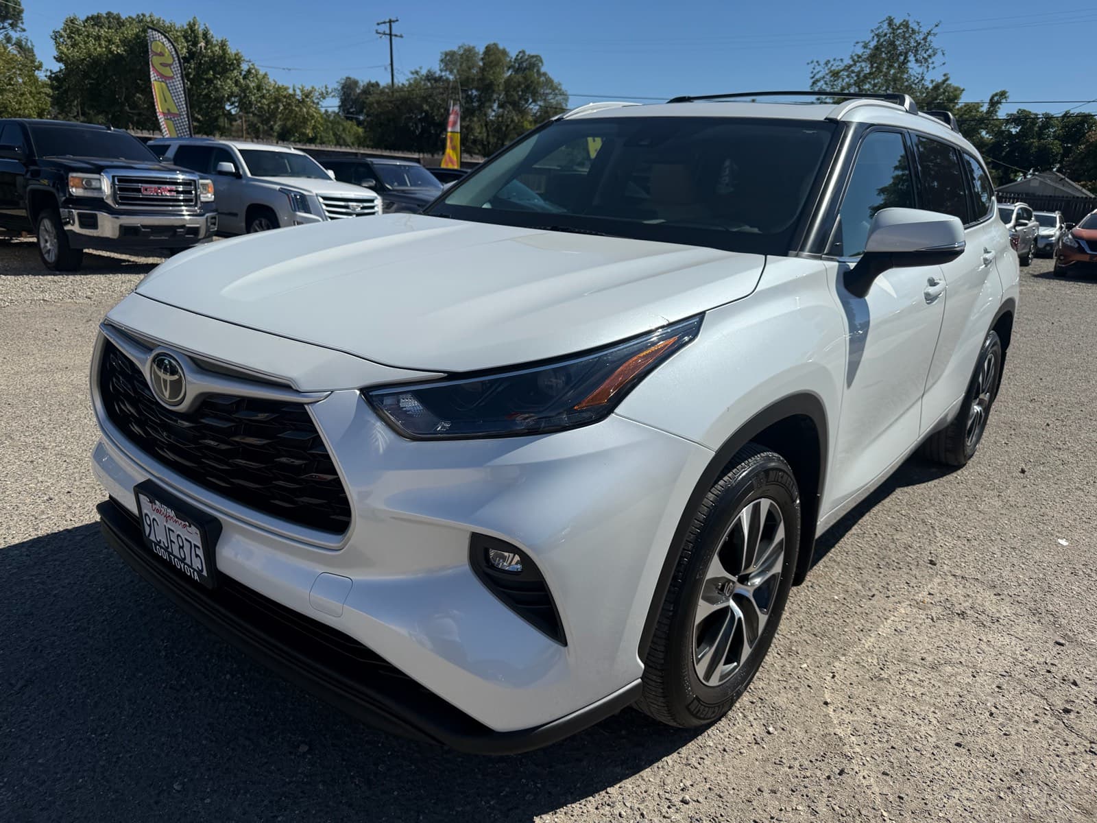 2022 Toyota Highlander Xle Sport Utility 4D for sale at Car Genie USA
